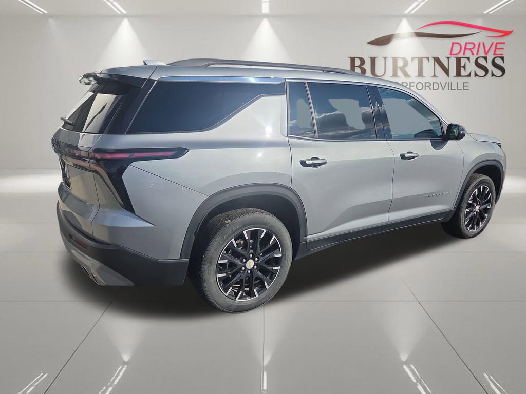 Certified 2025 Chevrolet Traverse LT w/ Sun and Wheel Package AWD/4WD image 8