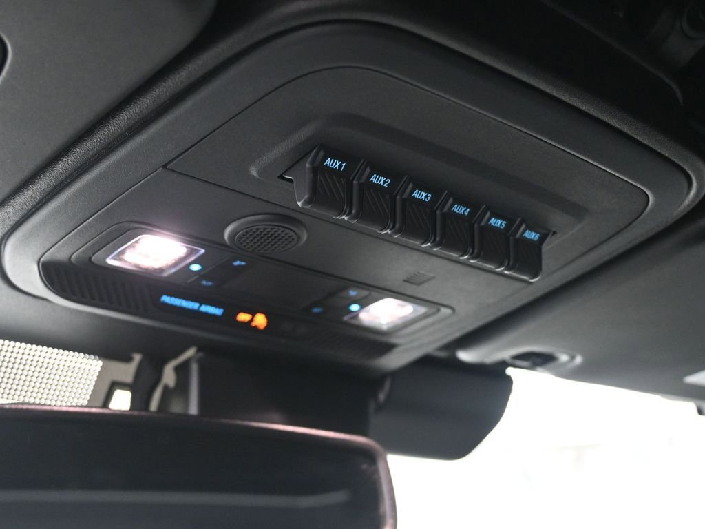 New 2025 Ford Bronco Badlands AWD/4WD image 32