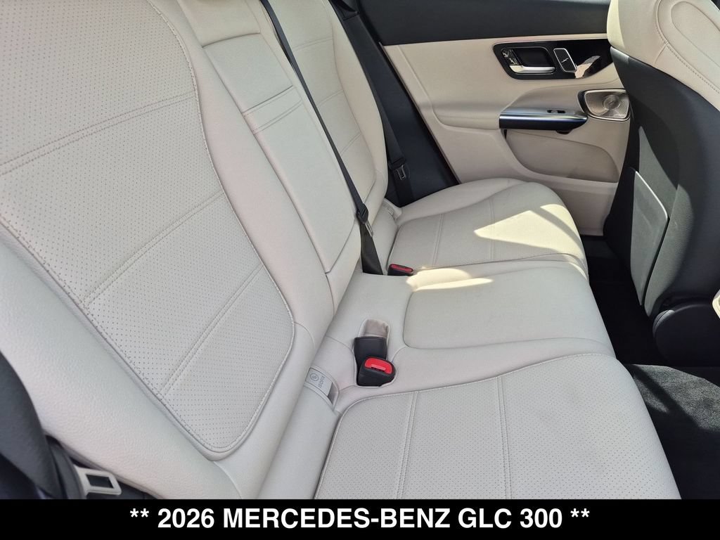 Used 2026 Mercedes-Benz GLC 300 4MATIC image 27