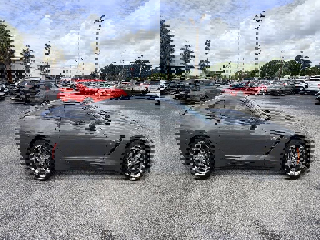 Used 2015 Chevrolet Corvette Stingray Coupe w/ Battery Protection Package RWD image 4