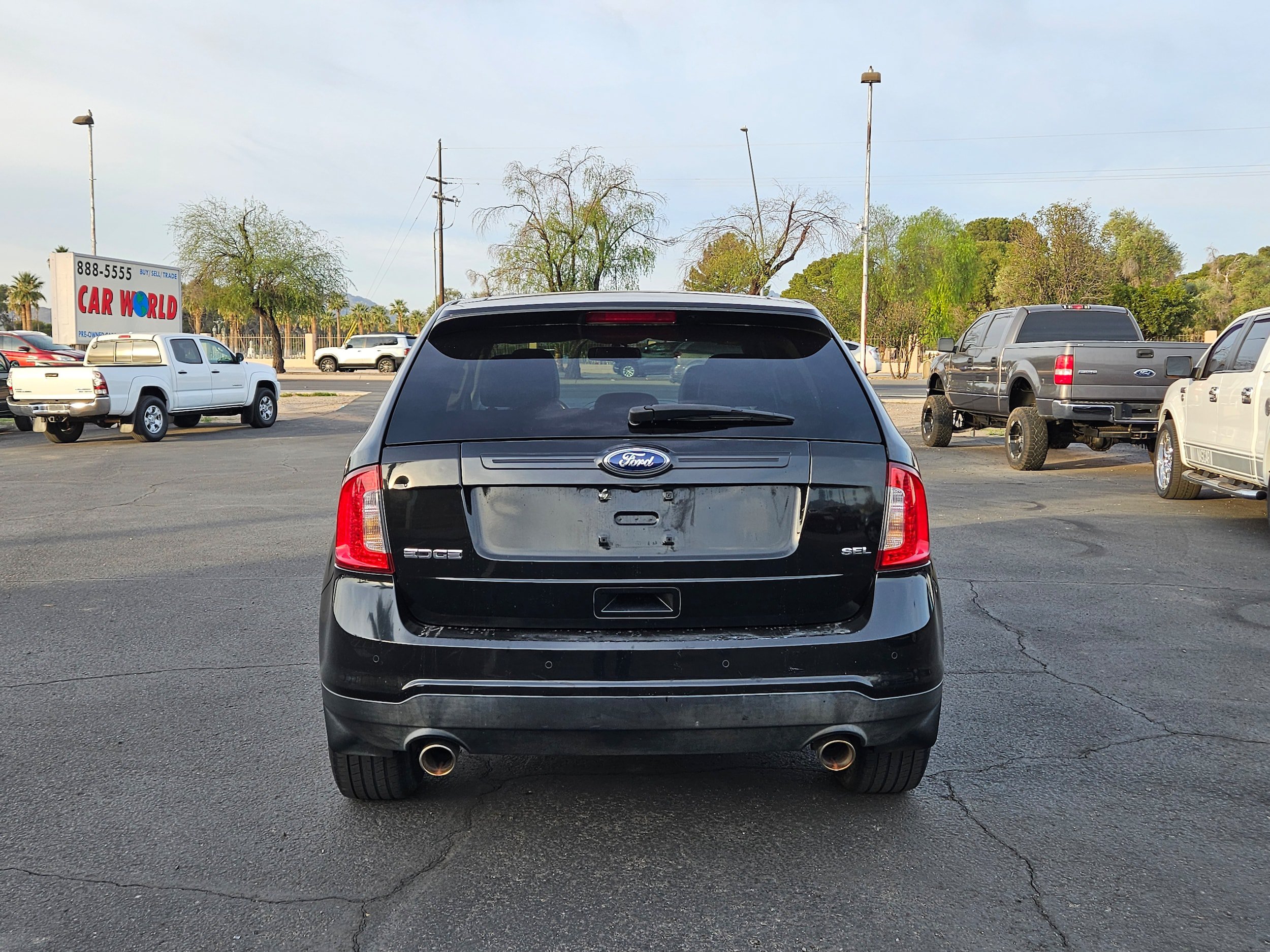 Used 2013 Ford Edge SEL FWD image 4