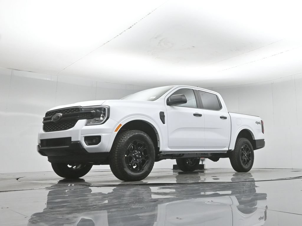 New 2026 Ford Ranger XLT w/ Black Appearance Package AWD/4WD image 41