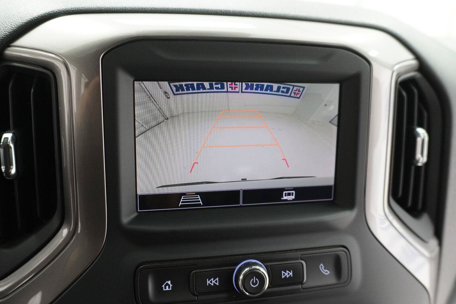 Used 2024 Chevrolet Silverado 1500 Custom RWD image 14