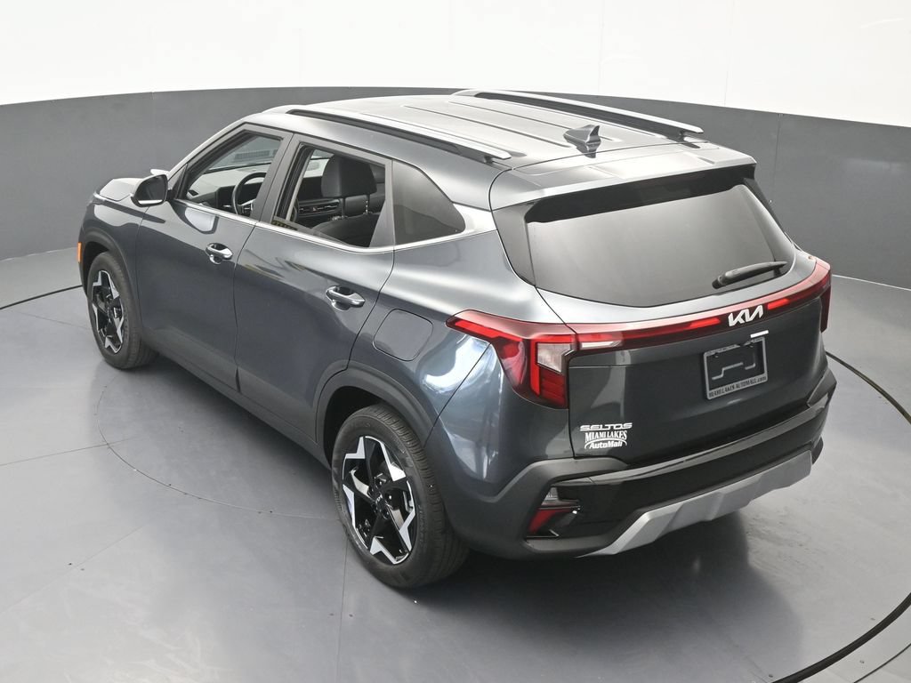 Used 2024 Kia Seltos EX FWD image 50