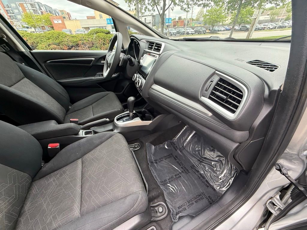 Used 2015 Honda Fit EX image 40