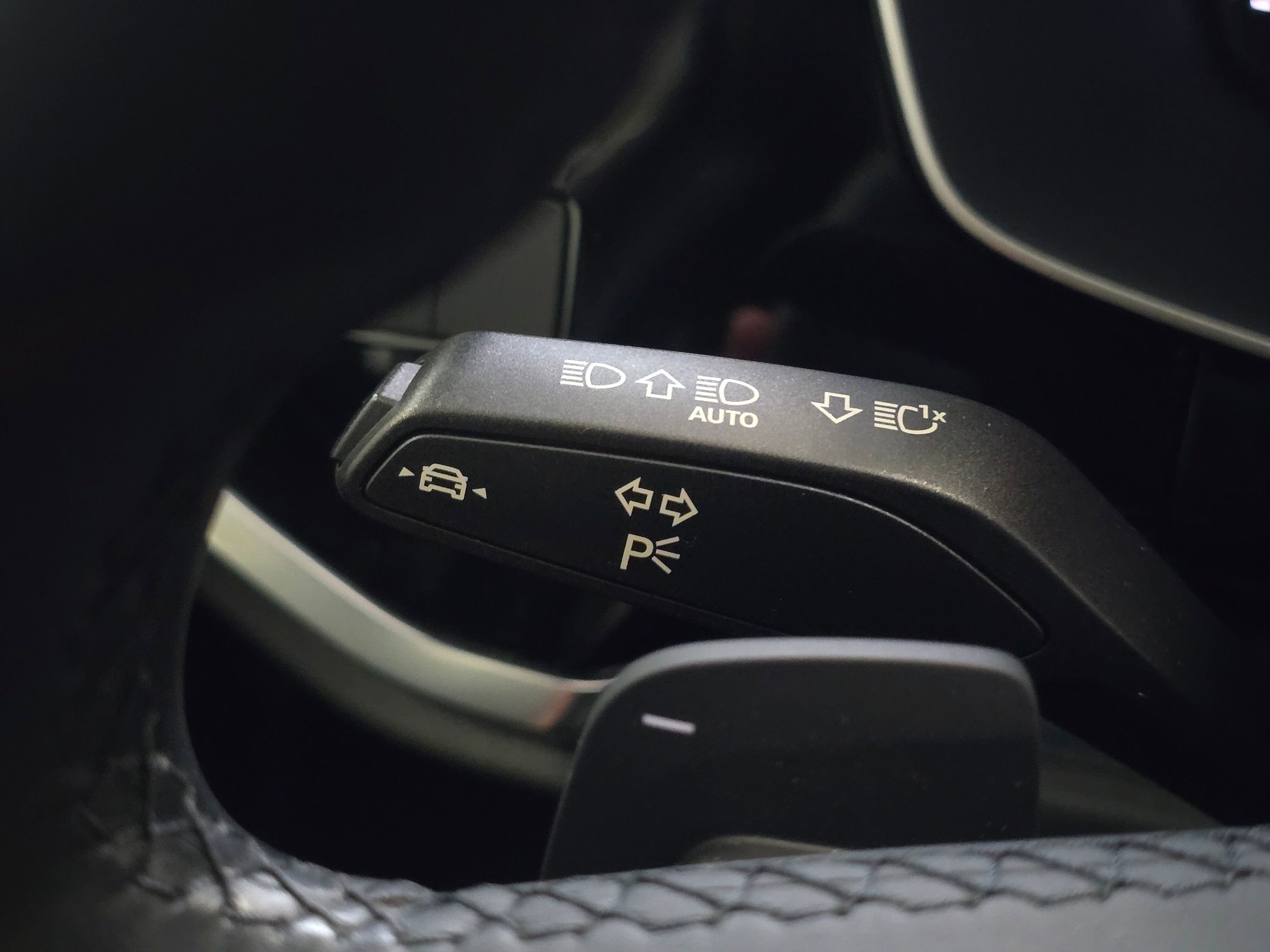 Used 2024 Audi Q3 2.0T Premium w/ Convenience Package image 40