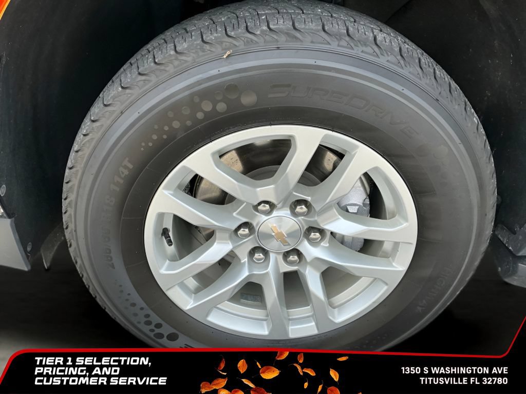 Used 2024 Chevrolet Suburban LT AWD/4WD image 41