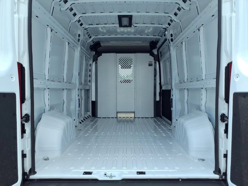 New 2026 RAM ProMaster 2500 w/ Convenience Group FWD image 7