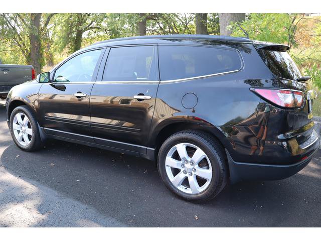 Used 2016 Chevrolet Traverse LT w/ Style and Technology Package image 5