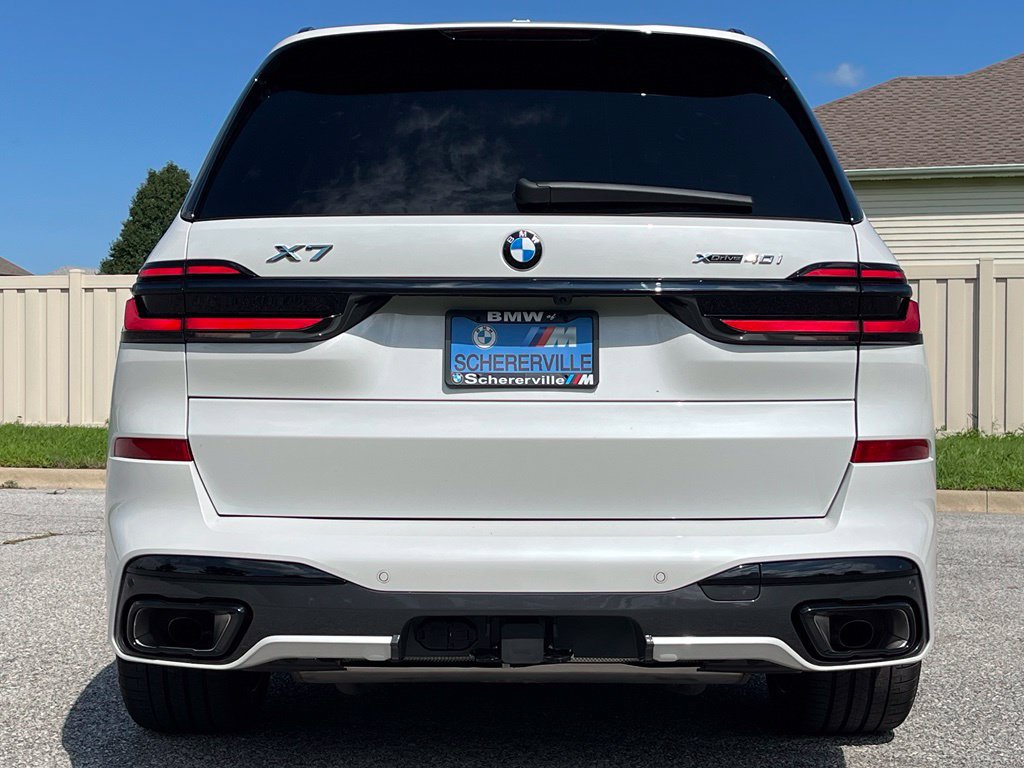 Used 2027 BMW X7 xDrive40i w/ M Sport Package AWD/4WD image 8