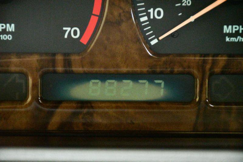 Used 1997 Jaguar XJ6 RWD image 40