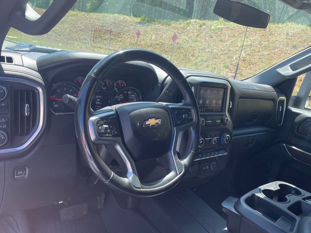 Used 2023 Chevrolet Silverado 2500 LT w/ Convenience Package image 9