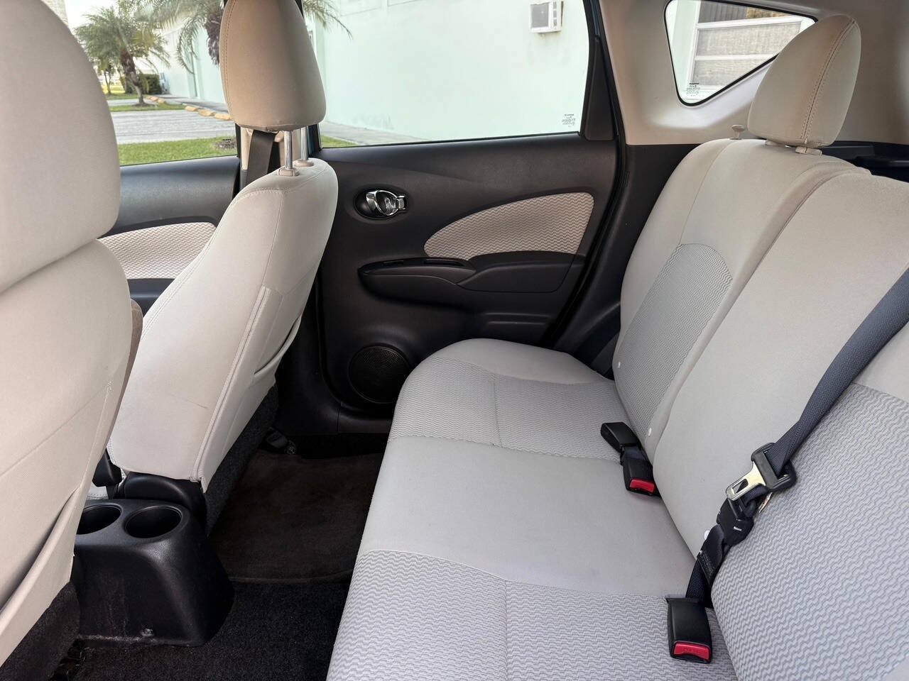 Used 2014 Nissan Versa Note SV FWD image 10