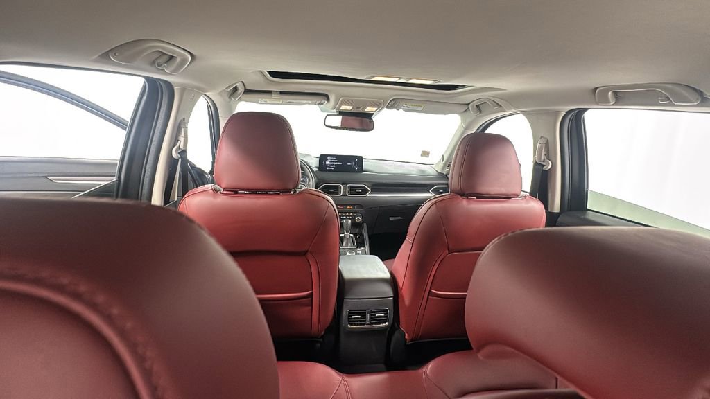 Used 2025 MAZDA CX-5 Carbon Edition image 18