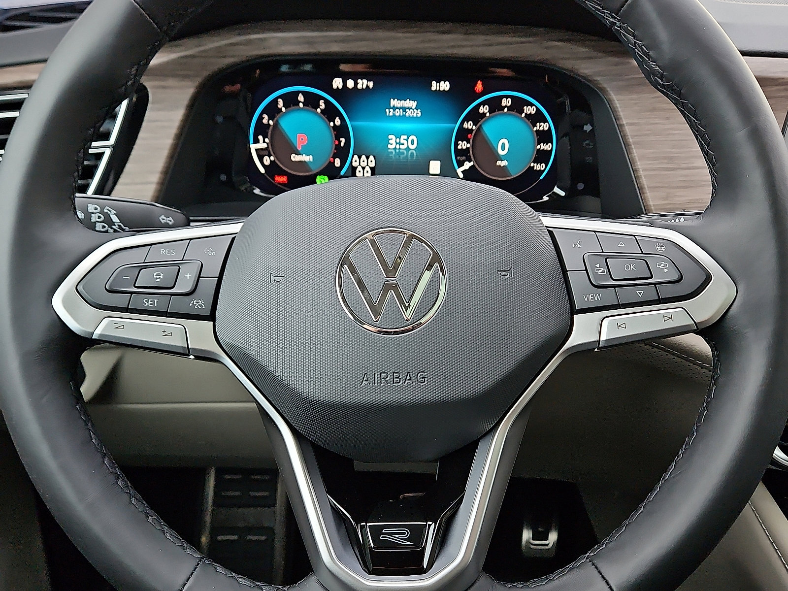 New 2026 Volkswagen Atlas SEL Premium R-Line image 20