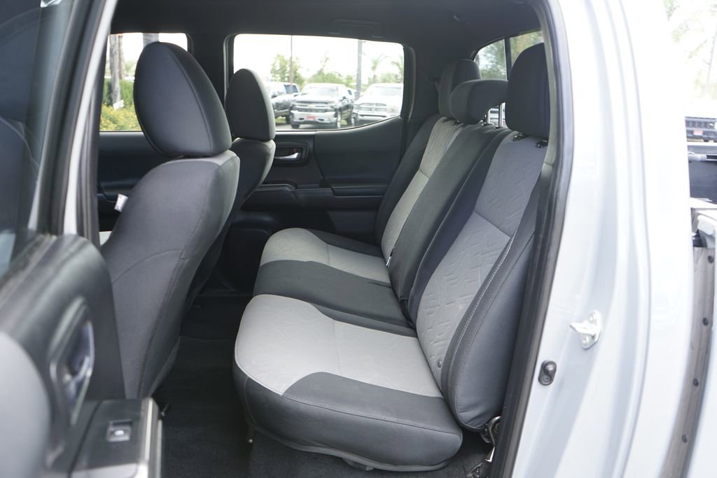 Used 2021 Toyota Tacoma TRD Sport image 33