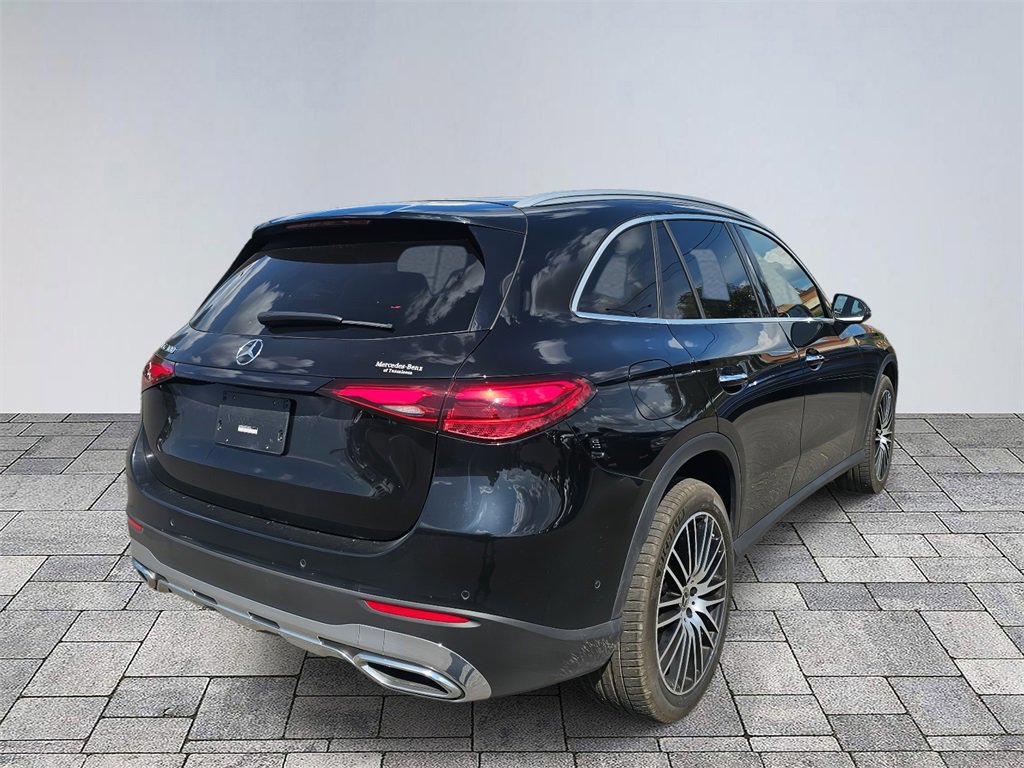 Certified 2024 Mercedes-Benz GLC 300 image 7