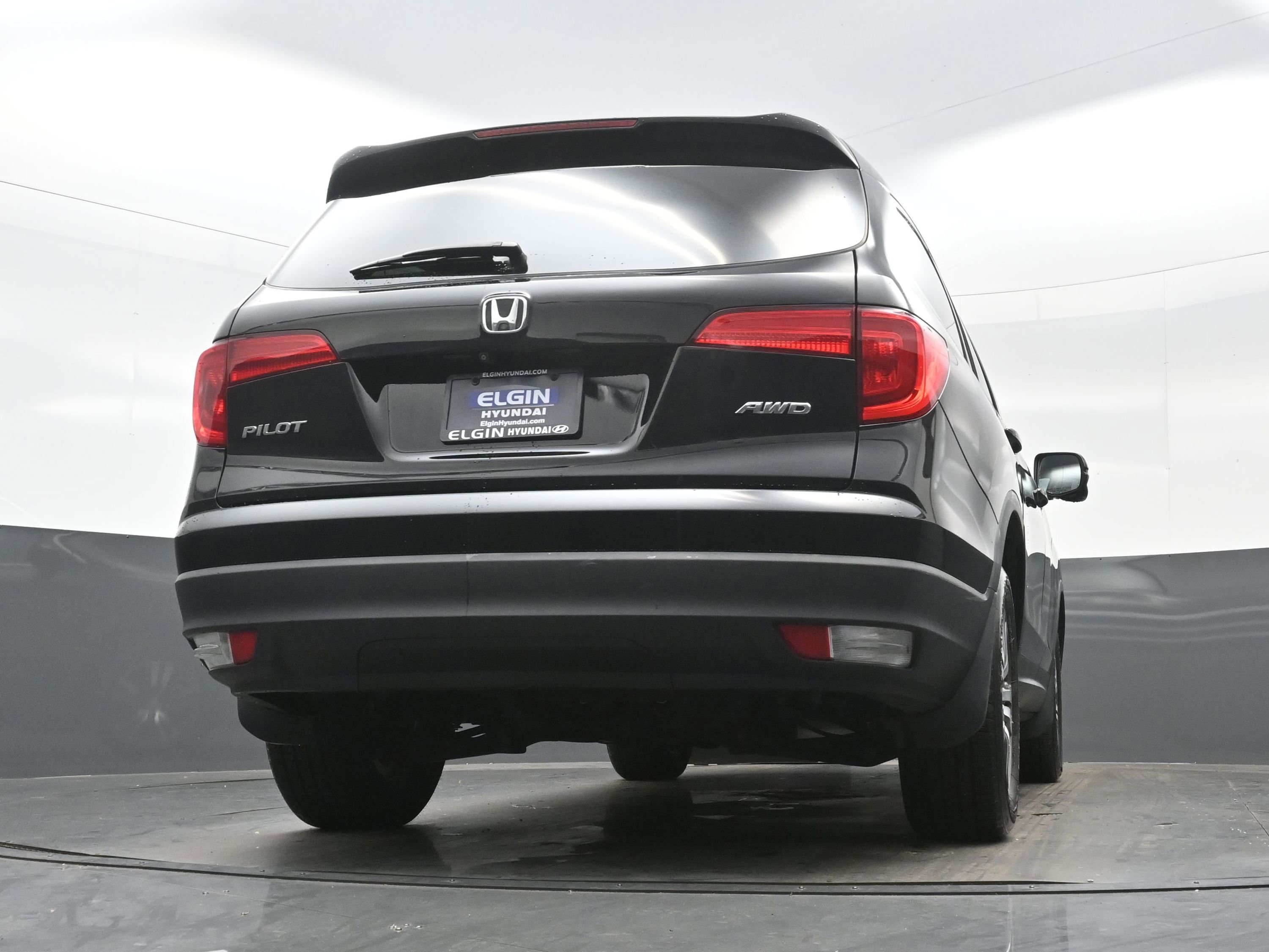 Used 2017 Honda Pilot EX-L image 32