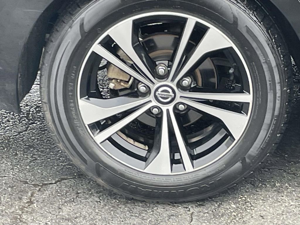 Used 2022 Nissan Sentra SV image 13