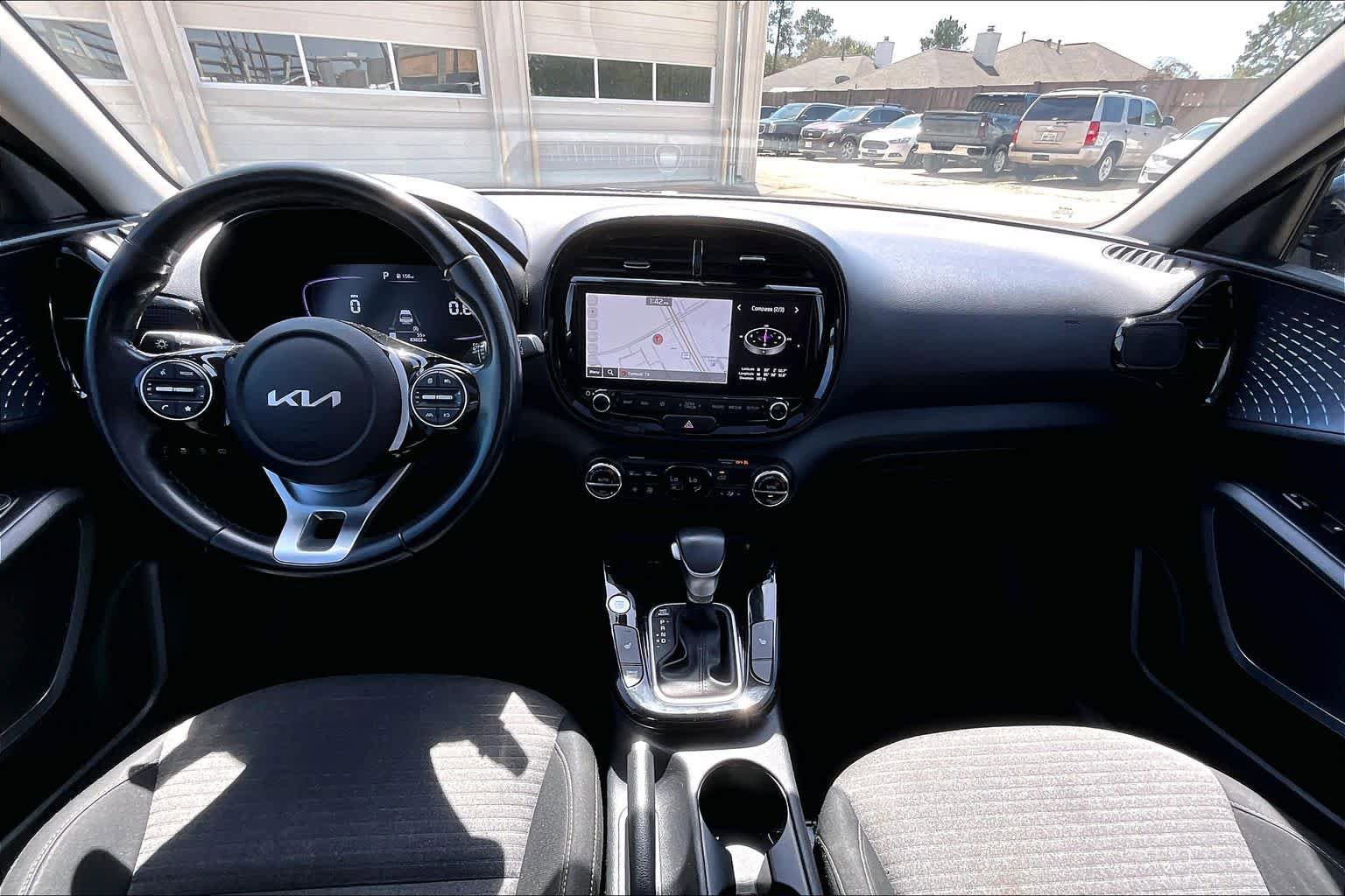 Used 2023 Kia Soul EX FWD image 14