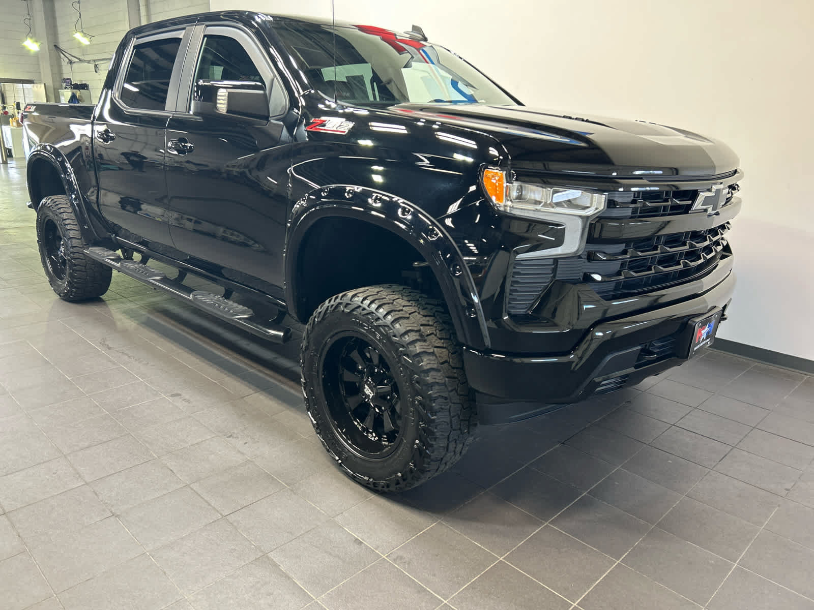 Used 2023 Chevrolet Silverado 1500 RST w/ All Star Edition Plus AWD/4WD image 2