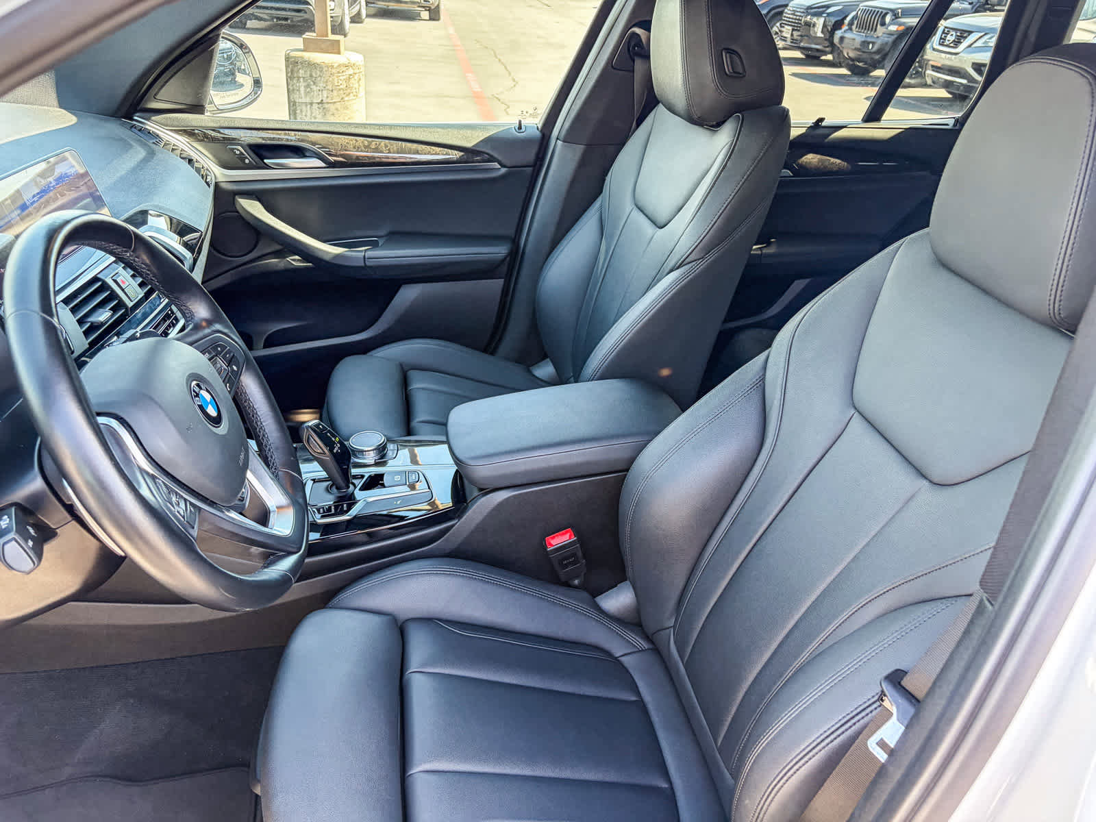 Used 2019 BMW X3 sDrive30i w/ Premium Package image 16