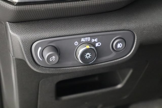 Used 2022 Chevrolet TrailBlazer LT FWD image 22