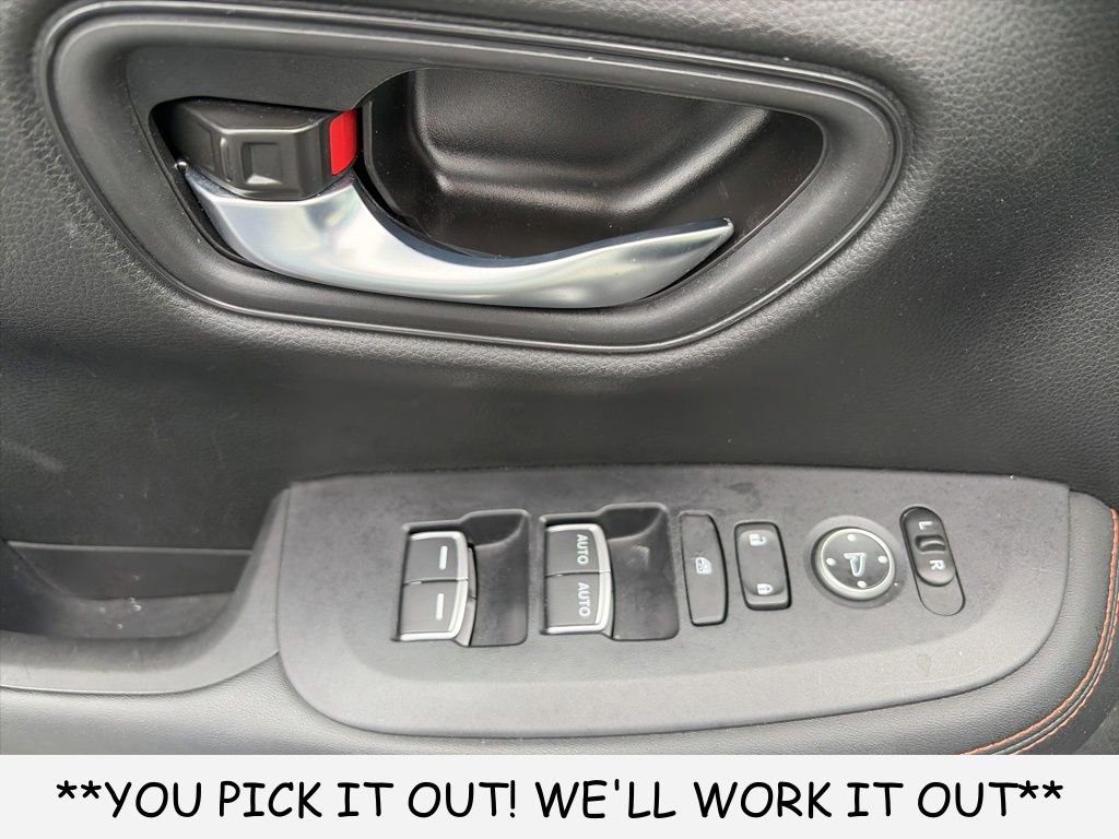 Used 2023 Honda HR-V Sport image 11