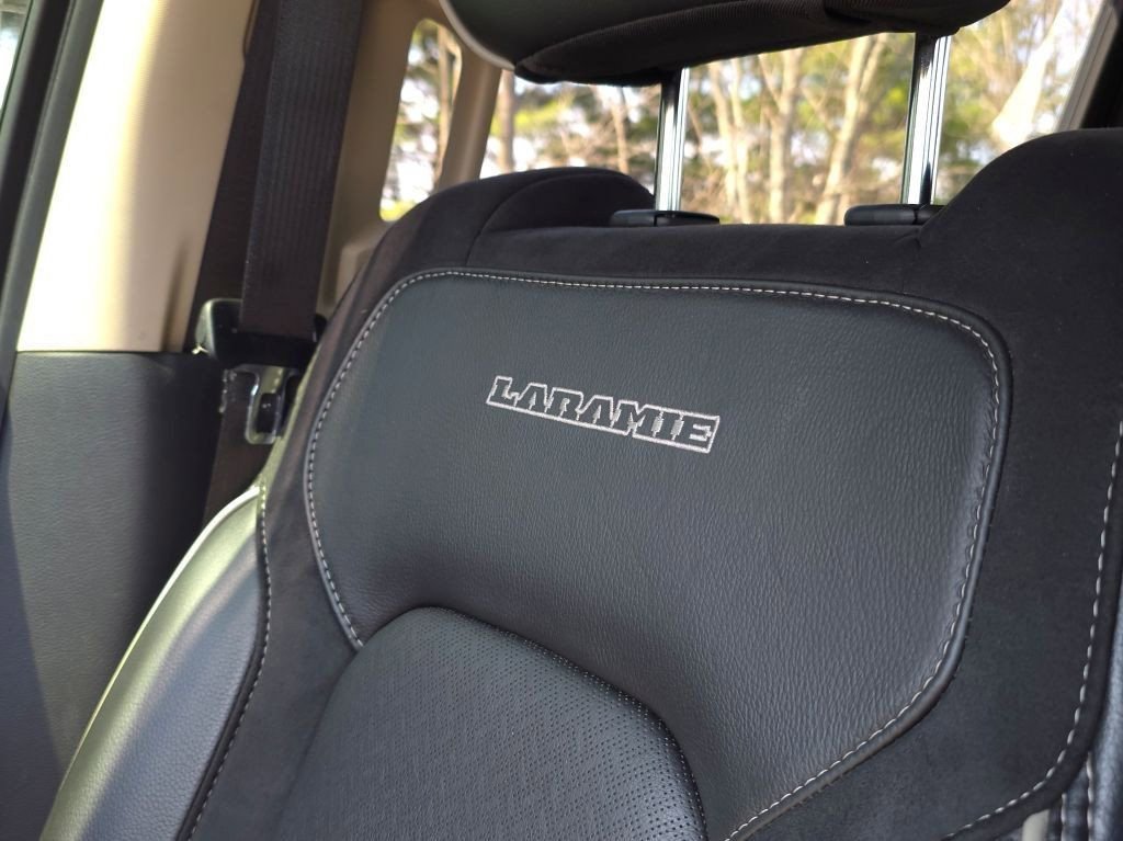 Used 2021 RAM 1500 Laramie AWD/4WD image 13