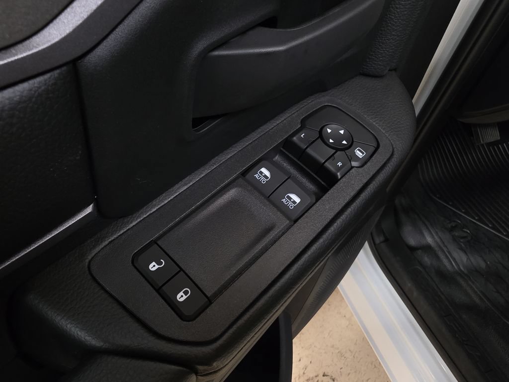 New 2026 RAM 5500 Tradesman w/ Chrome Appearance Group AWD/4WD image 15