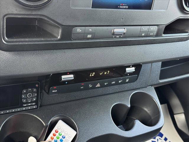 Used 2023 Mercedes-Benz Sprinter 2500 image 15