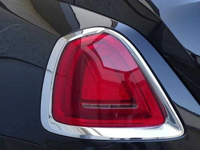 Certified 2017 Rolls-Royce Wraith RWD image 25