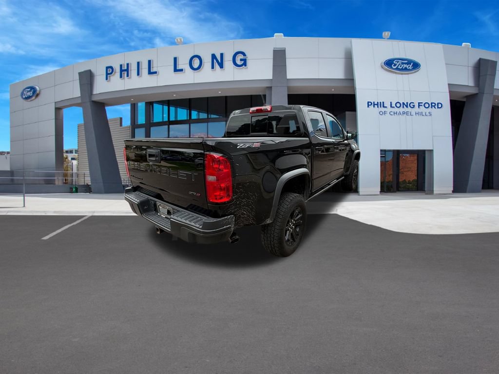 Used 2022 Chevrolet Colorado ZR2 w/ ZR2 Midnight Special Edition AWD/4WD image 5
