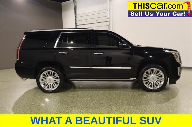 Used 2017 Cadillac Escalade Platinum AWD/4WD image 8