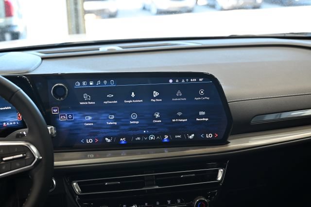 New 2027 Chevrolet Traverse LT w/ Sun and Wheel Package FWD image 16