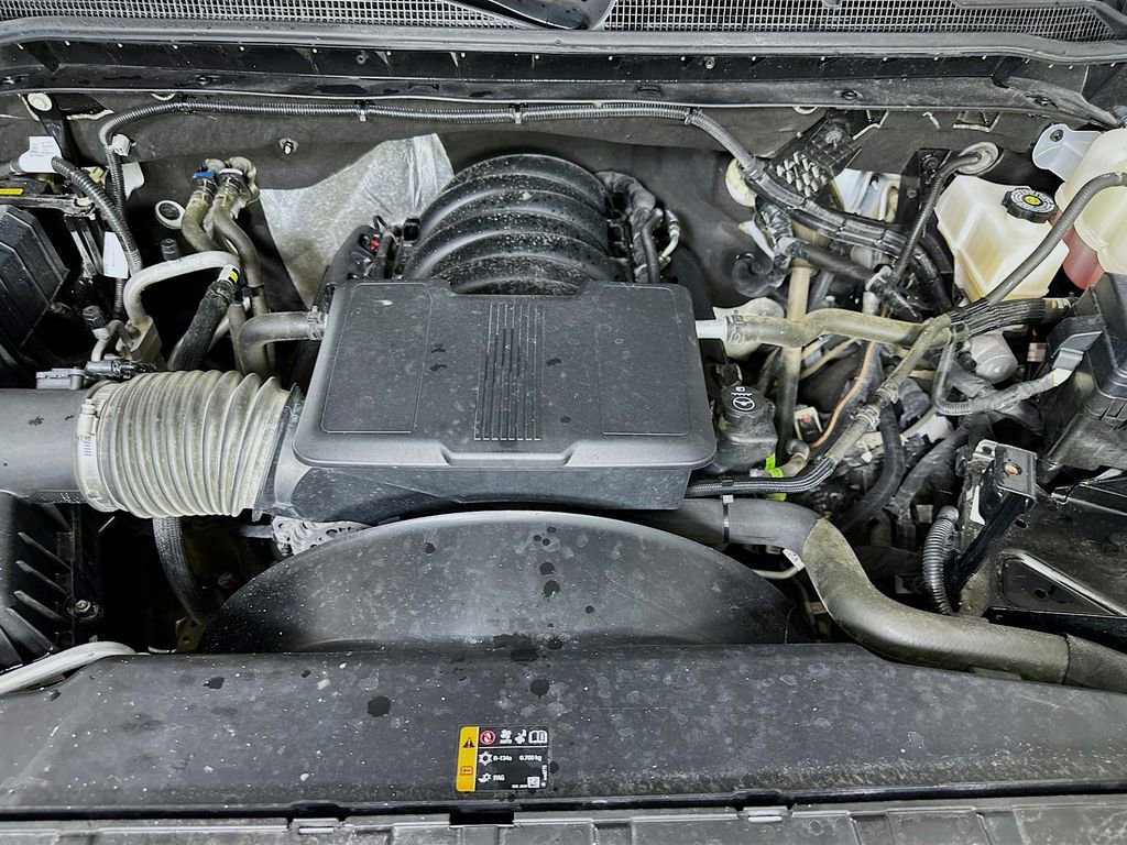 Used 2025 Chevrolet Silverado 2500 Custom w/ Custom Value Package image 9