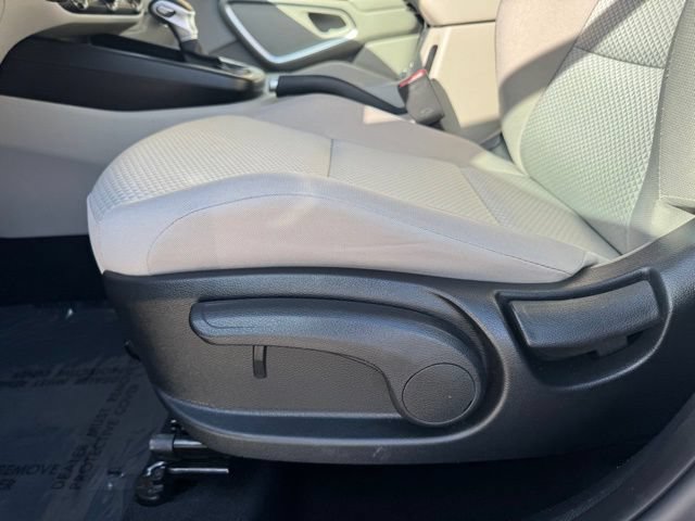 Certified 2025 Kia Soul LX w/ LX Technology Package FWD image 19