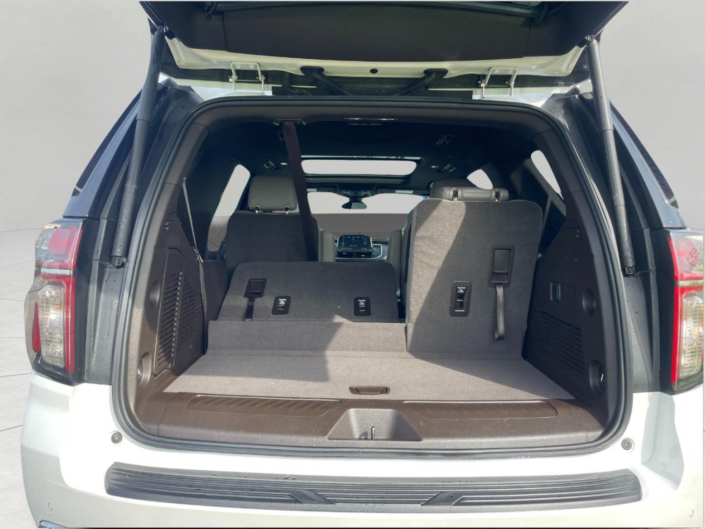 Used 2021 Chevrolet Tahoe LT AWD/4WD image 84