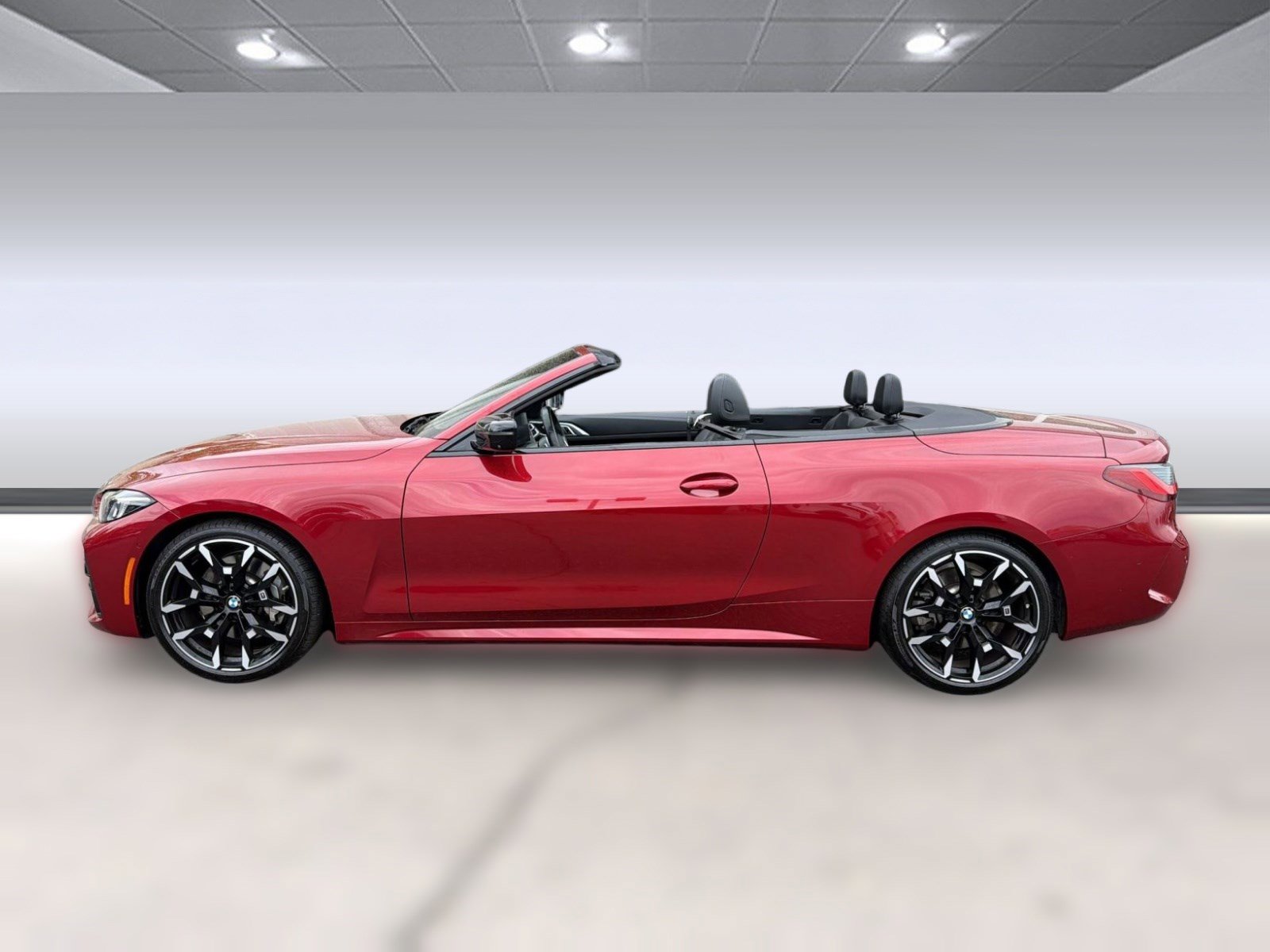 Certified 2025 BMW 430i Convertible RWD image 2