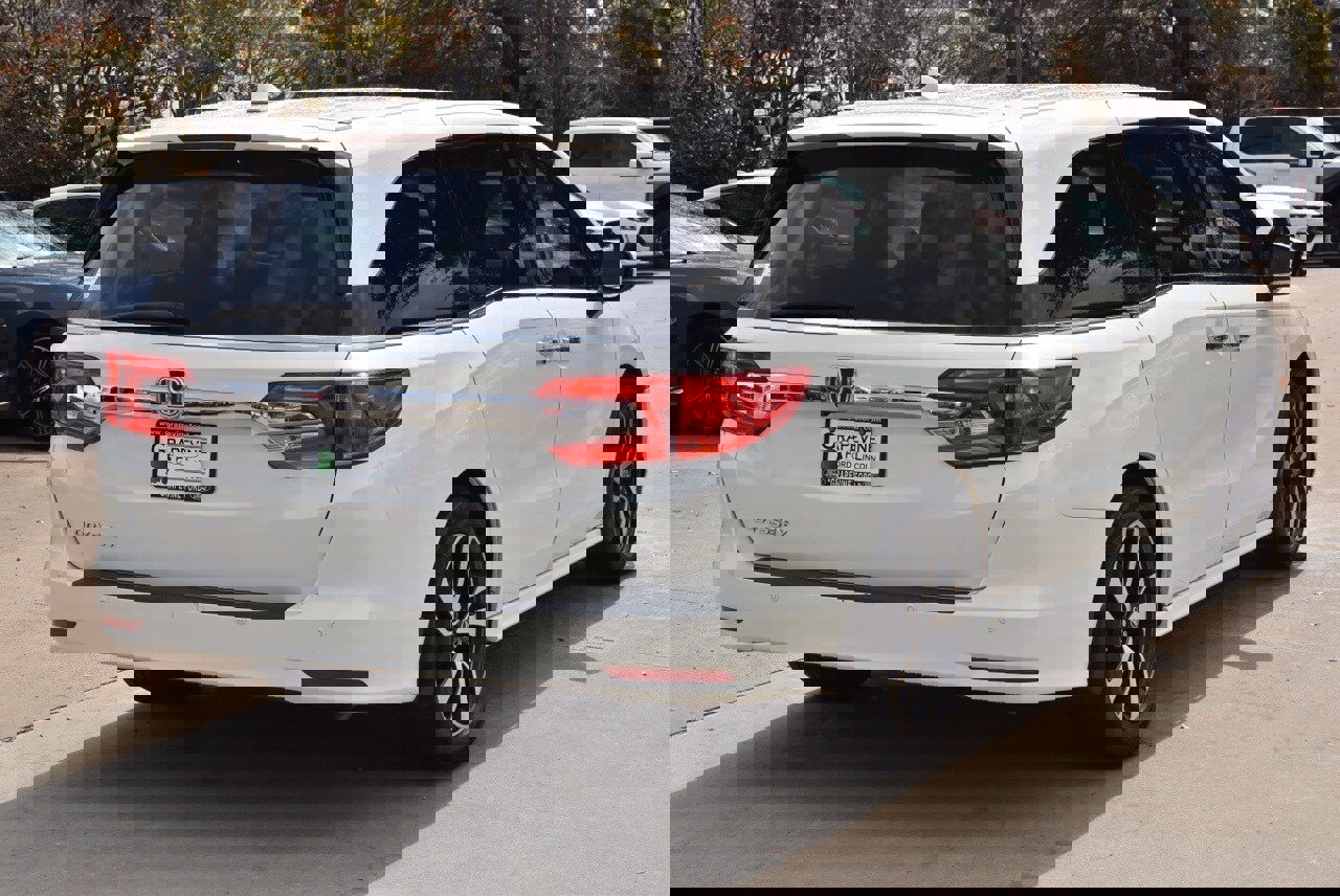 Used 2018 Honda Odyssey Elite image 8