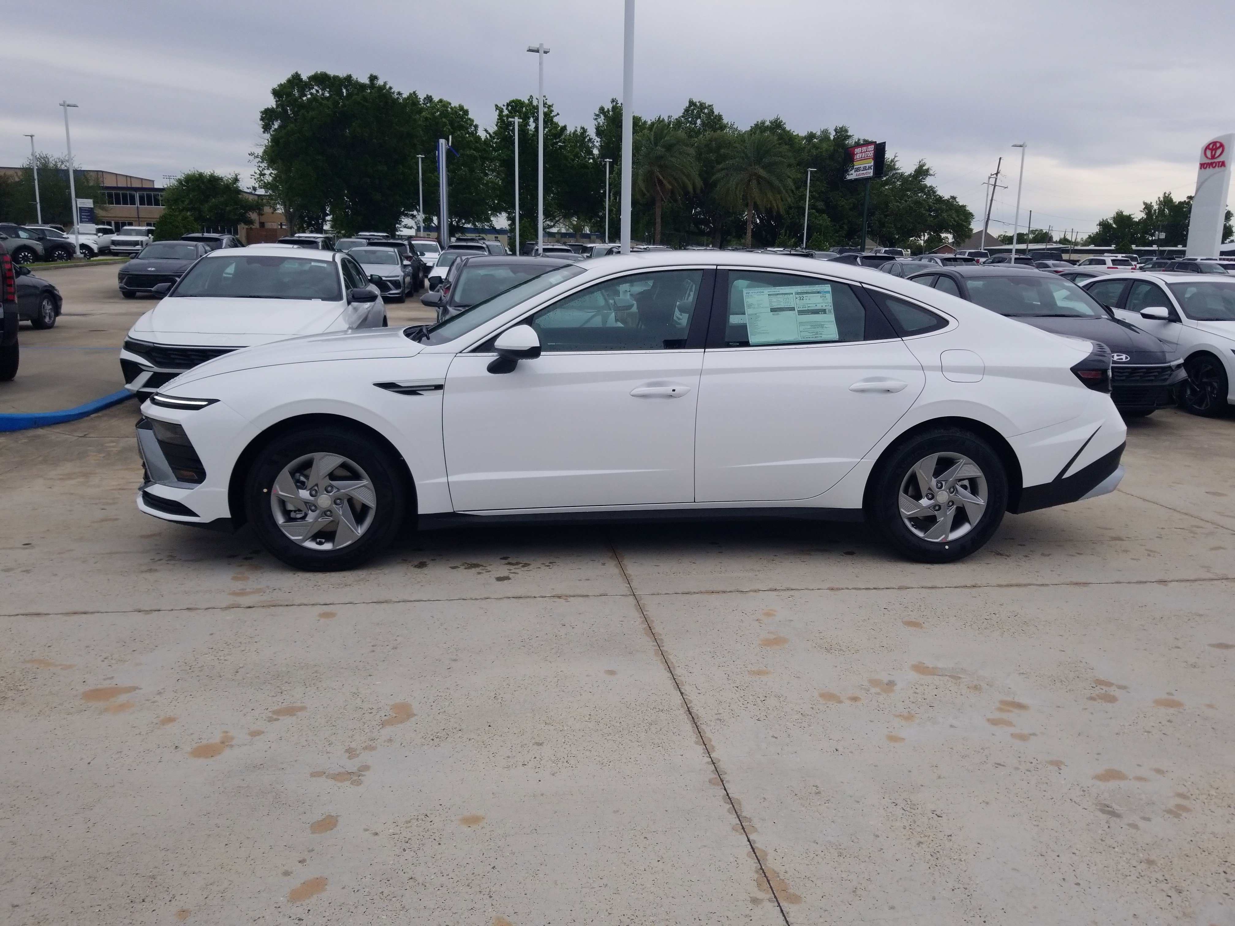 New 2026 Hyundai Sonata SE image 4
