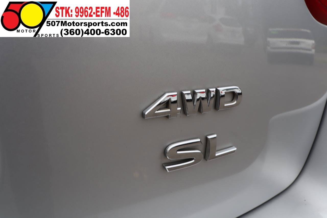 Used 2019 Nissan Pathfinder SL AWD/4WD image 17
