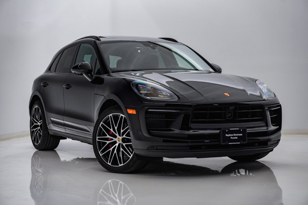 Certified 2026 Porsche Macan S AWD/4WD image 8
