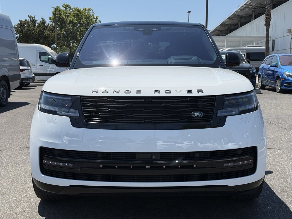 Used 2023 Land Rover Range Rover Autobiography image 5