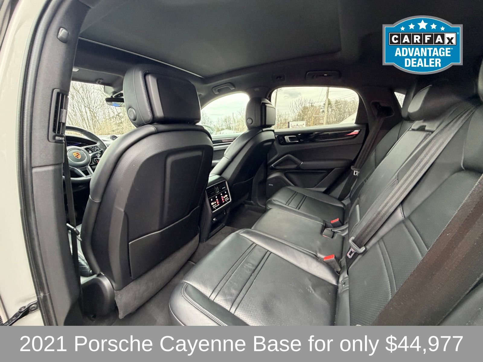 Used 2021 Porsche Cayenne Coupe AWD/4WD image 10