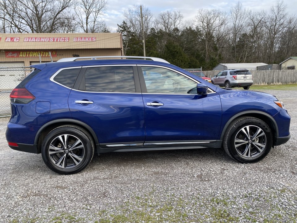 Used 2018 Nissan Rogue SL FWD image 4