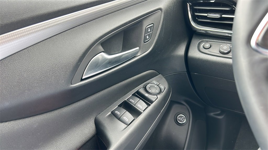 Used 2025 Buick Envista Avenir image 18