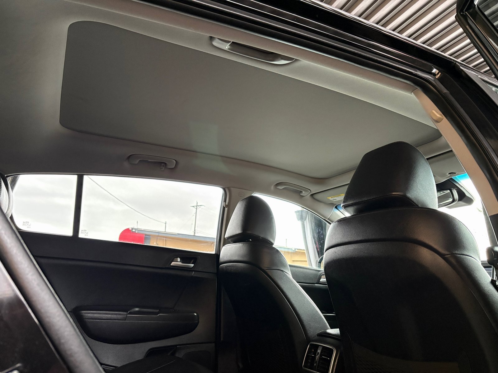 Used 2017 Kia Sportage EX w/ EX Technology Package image 30