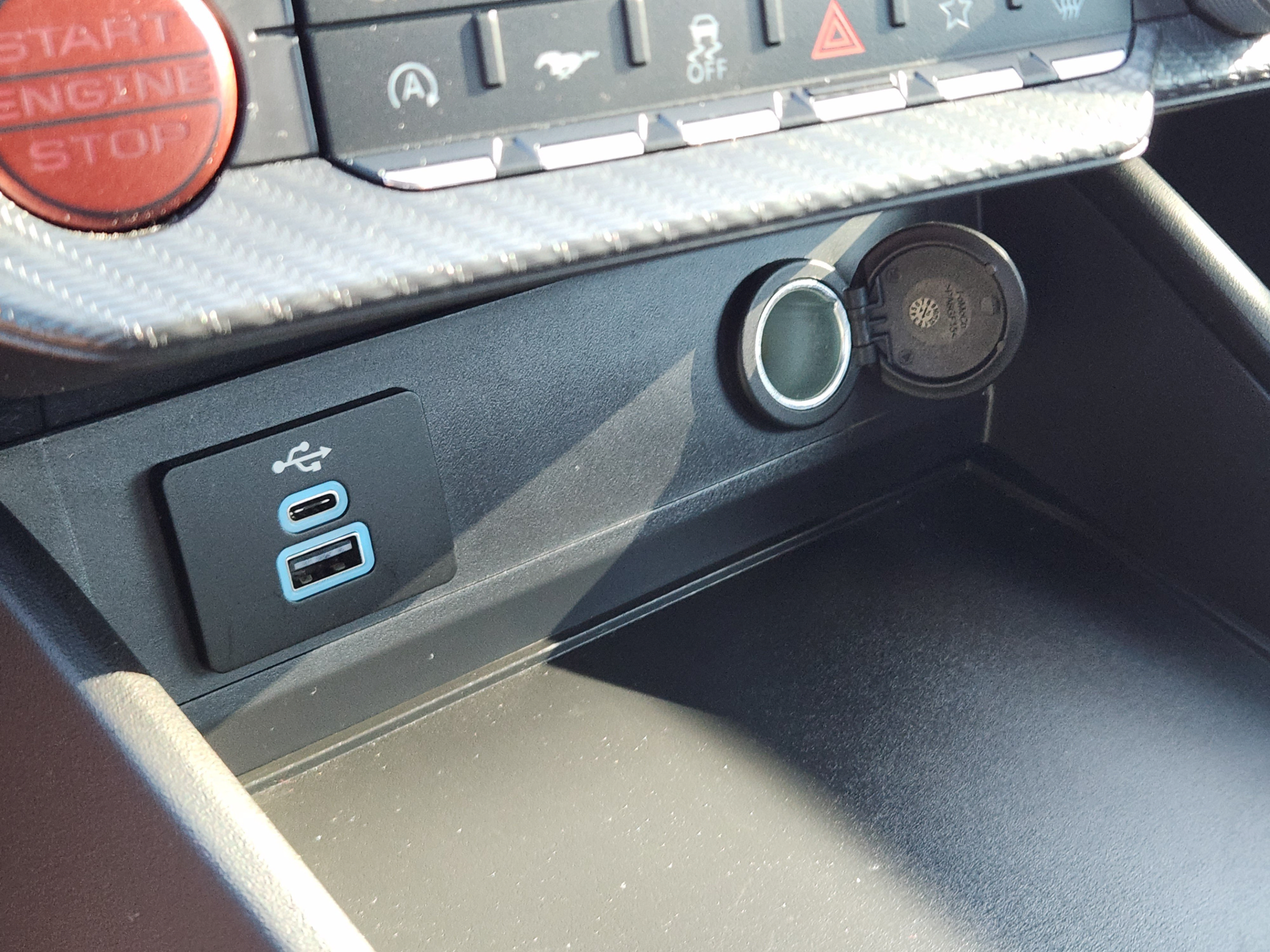 Used 2025 Ford Mustang GT Premium RWD image 18