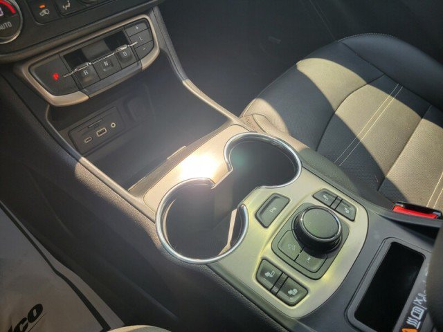 Used 2023 GMC Terrain Denali AWD/4WD image 21